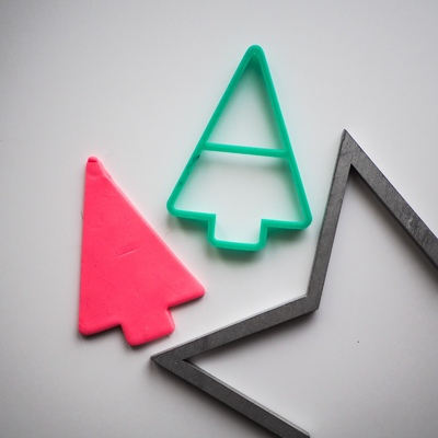 Вырубка Елка треугольная 10,5*7,5см