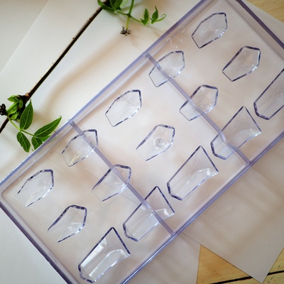 Форма пластиковая для шоколада Драгоценные камни