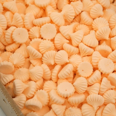 Сахарные фигурки Безе,малое Персиковое 13 мм ,25 гр