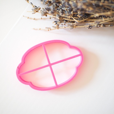 Вырубка Рамочка фигурная 9*6 см