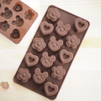 Силиконовая форма для льда и шоколада Мишки, сердечки и цветы, 14 ячеек