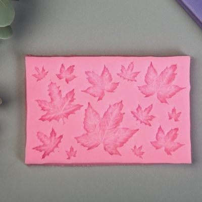 Молд силиконовый Кленовые листья, 13 предметов, 0.7х9.7х6.4 см