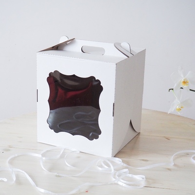 Коробка-чемодан для торта, 26*26*30 см (Белая)